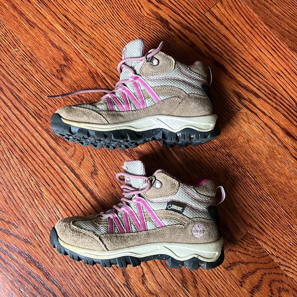 Timberland Kids Waterproof Hiking Boot - Picture 5 of 5